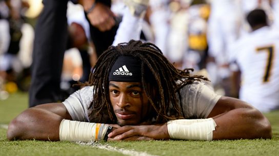 Najee Harris lived amid 'two blocks of hell.' He trained in the dark. He dodged trouble like he did defenders. And now, it's all daylight. taken in Antioch, Calif. (In-depth)